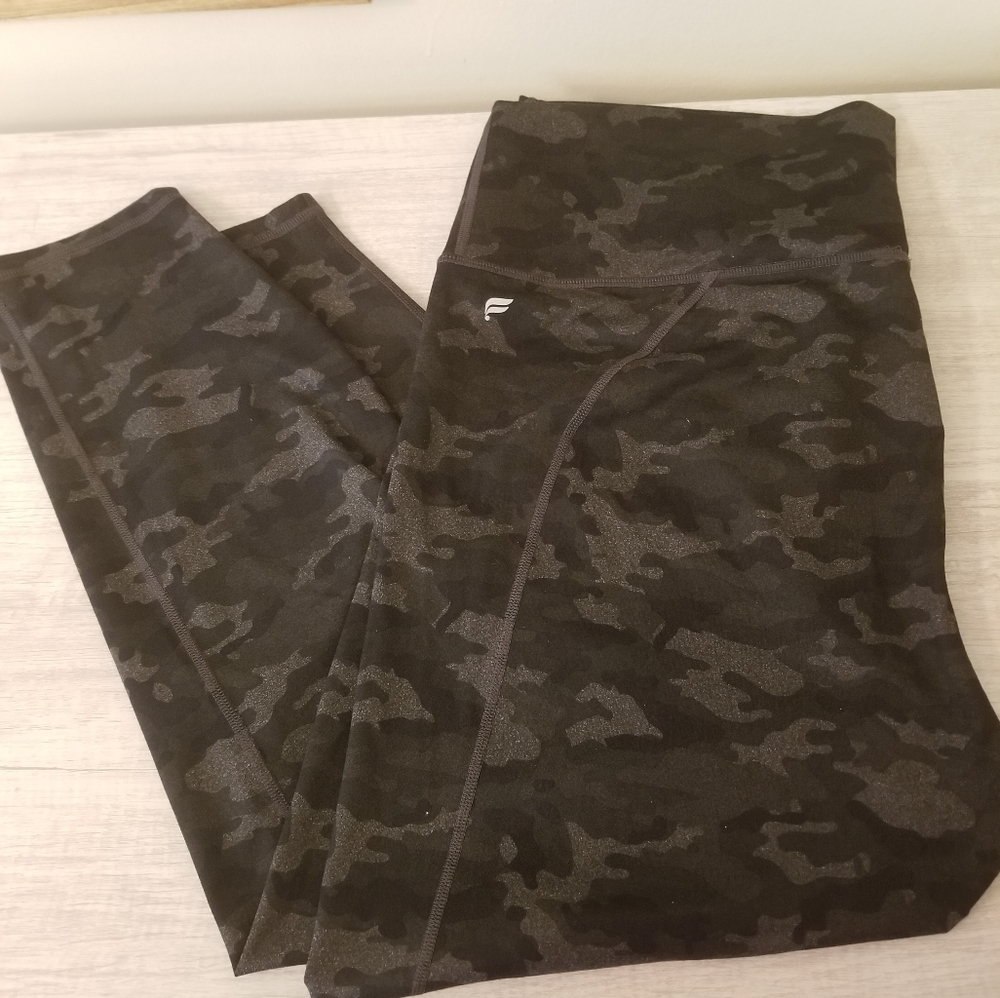 Fabletics highwaisted powerhold 7/8